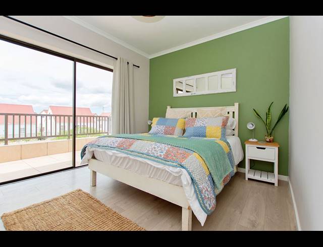 2 BEDROOM APARTMENT FOR SALE IN HELIOS PLACE